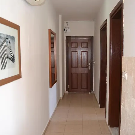 Safari Suit N-6 Apartment
