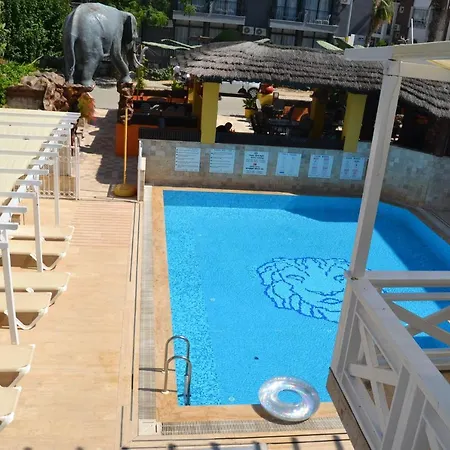 Safari Suit N-6 Apartment *